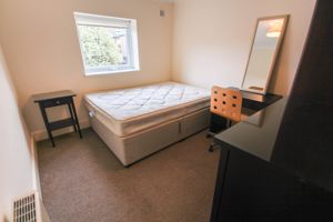 Photo 32- click for photo gallery